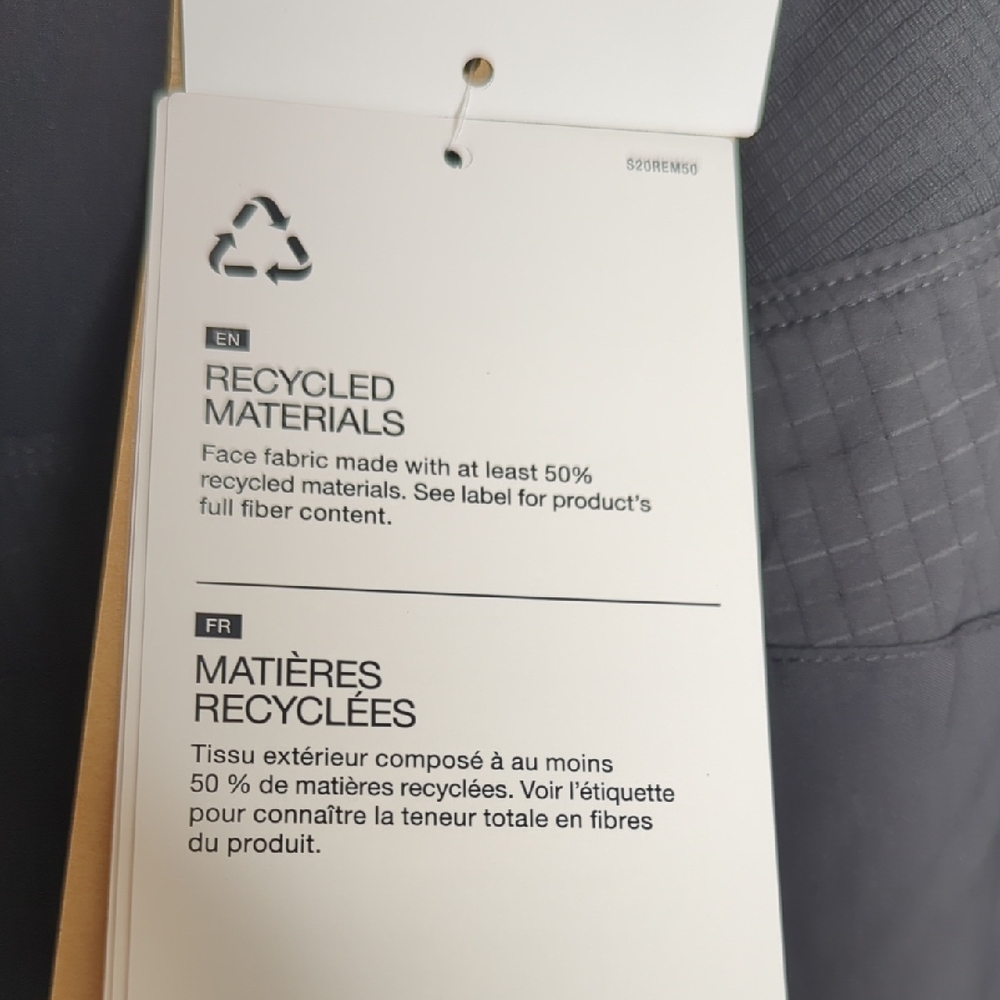 The North Face Women's Black Athletic Shorts - Picture 5 of 12